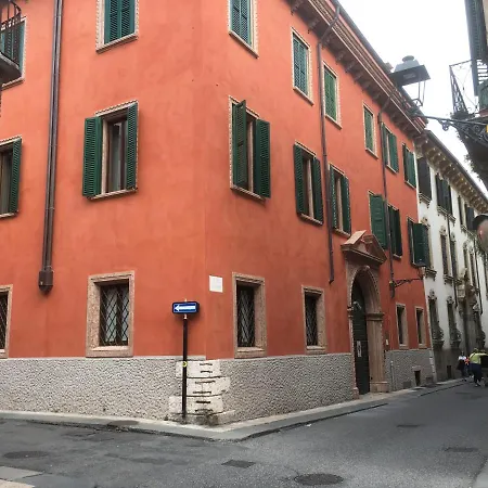 Apartment Veronajourneys Emilei