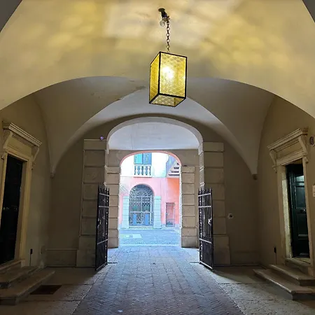 Veronajourneys Emilei Verona