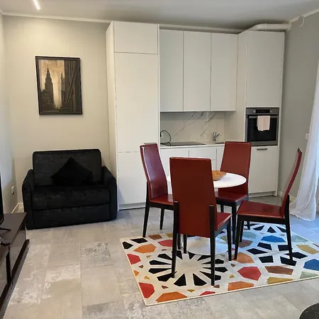 Veronajourneys Emilei Apartment *