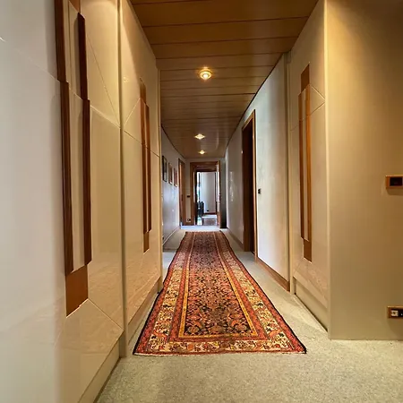Veronajourneys Emilei Apartment Verona