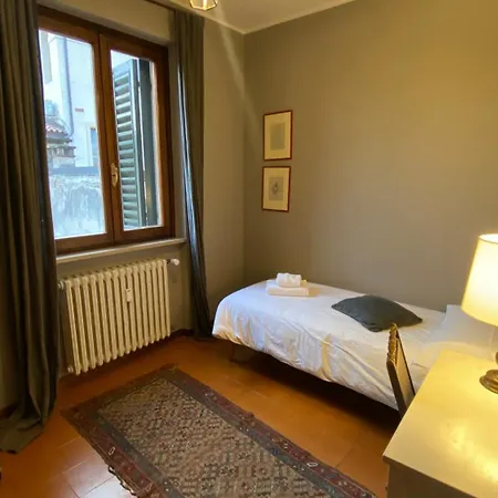 Veronajourneys Emilei Apartment Verona