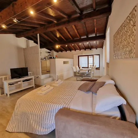 Veronajourneys Emilei Verona